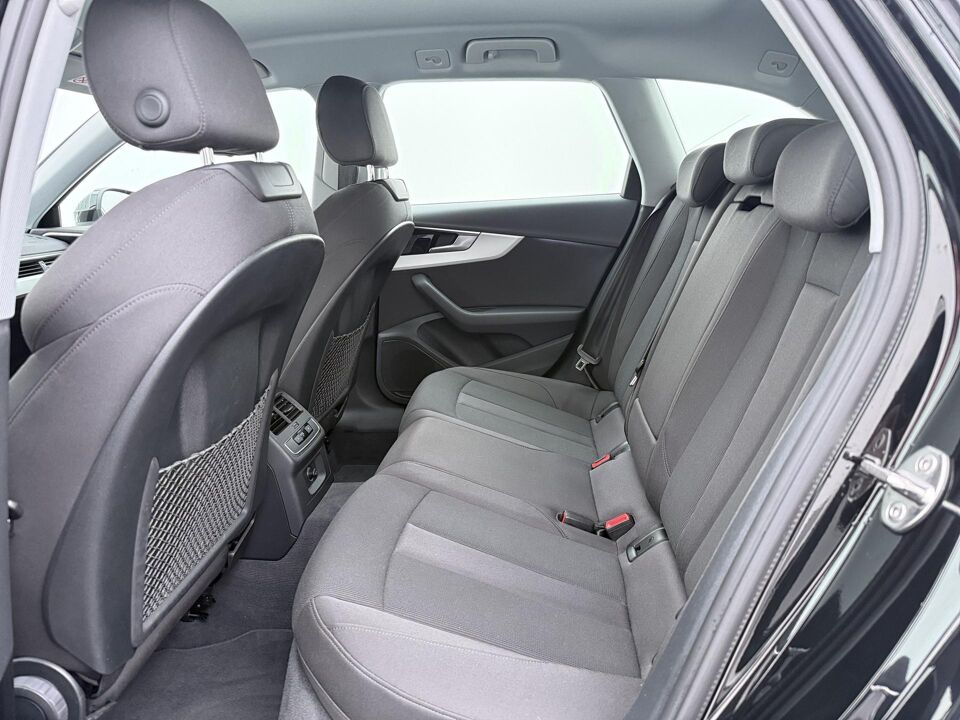 Audi A4 Avant 35 TFSI Advanced Edition