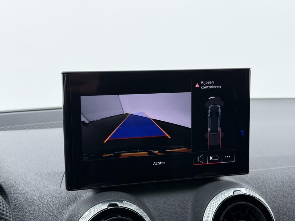 Audi Q2 35 TFSI S Edition