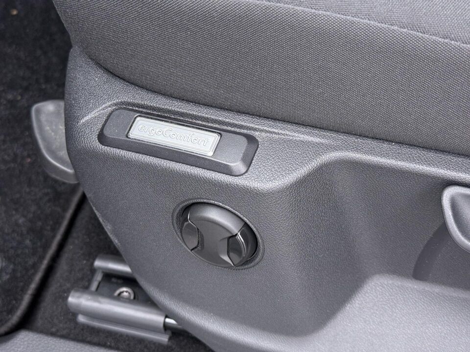 VW-Bedrijfswagens Caddy Cargo 2.0 TDI 122 Pk DSG Comfort