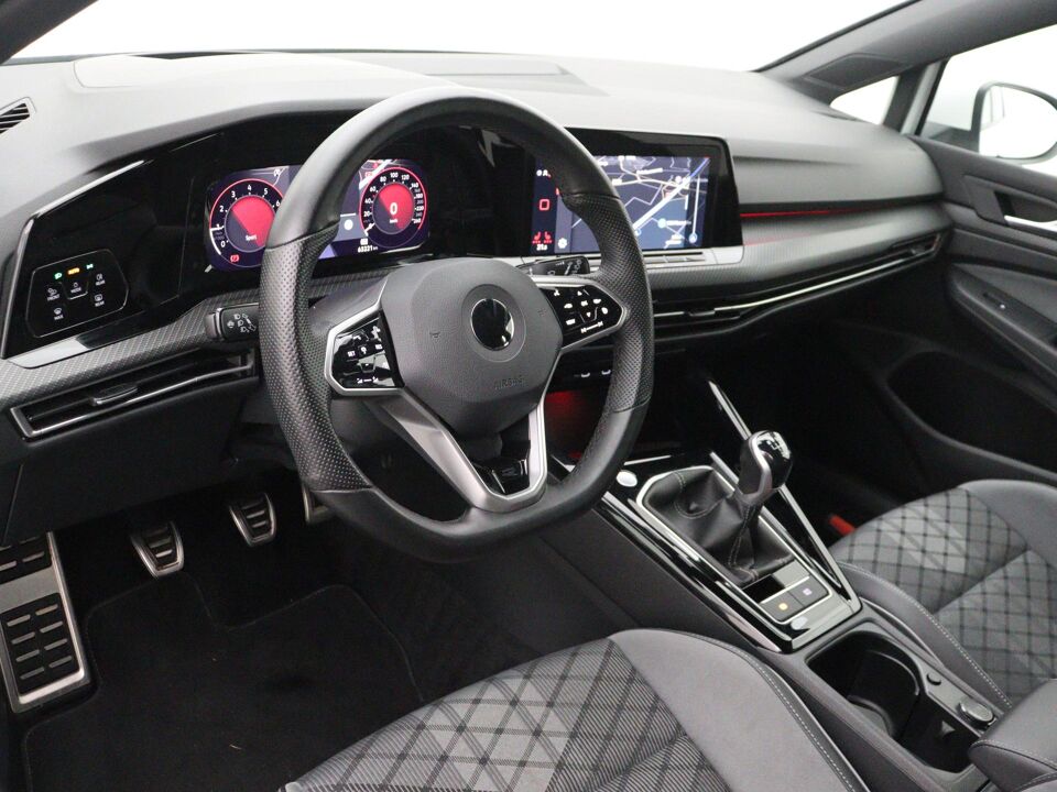 Volkswagen Golf 1.5 TSI R-Line