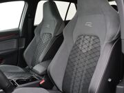 Volkswagen Golf 1.5 TSI R-Line