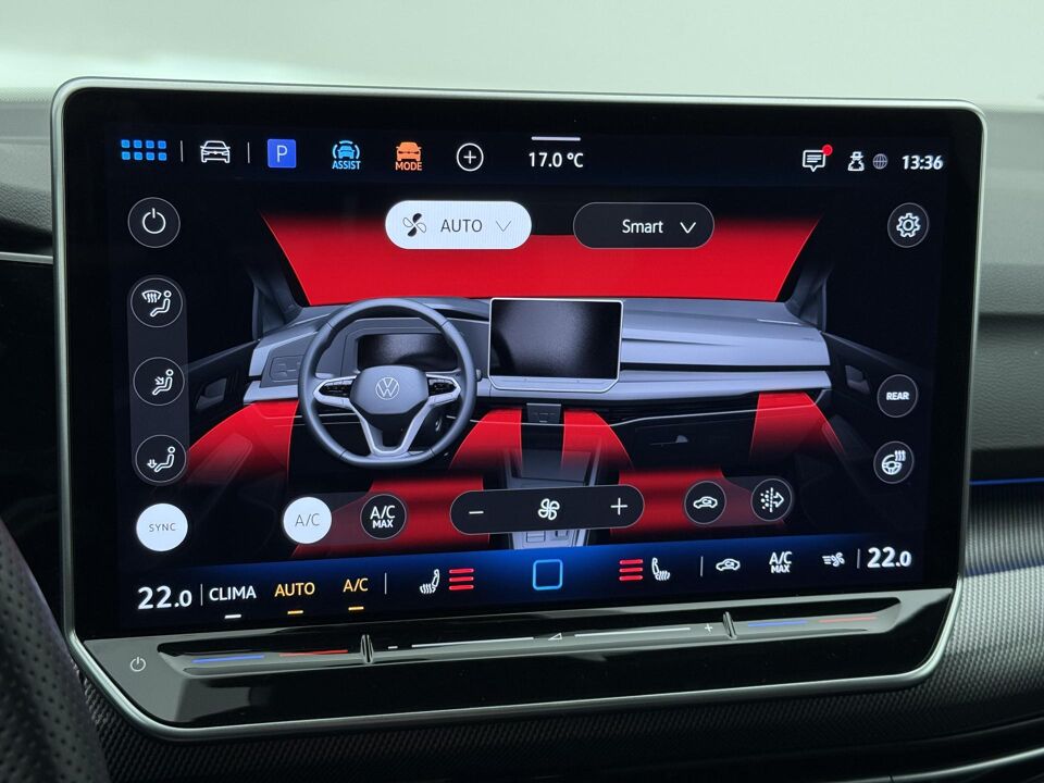 Volkswagen Golf 1.5 eTSI R-Line Edition