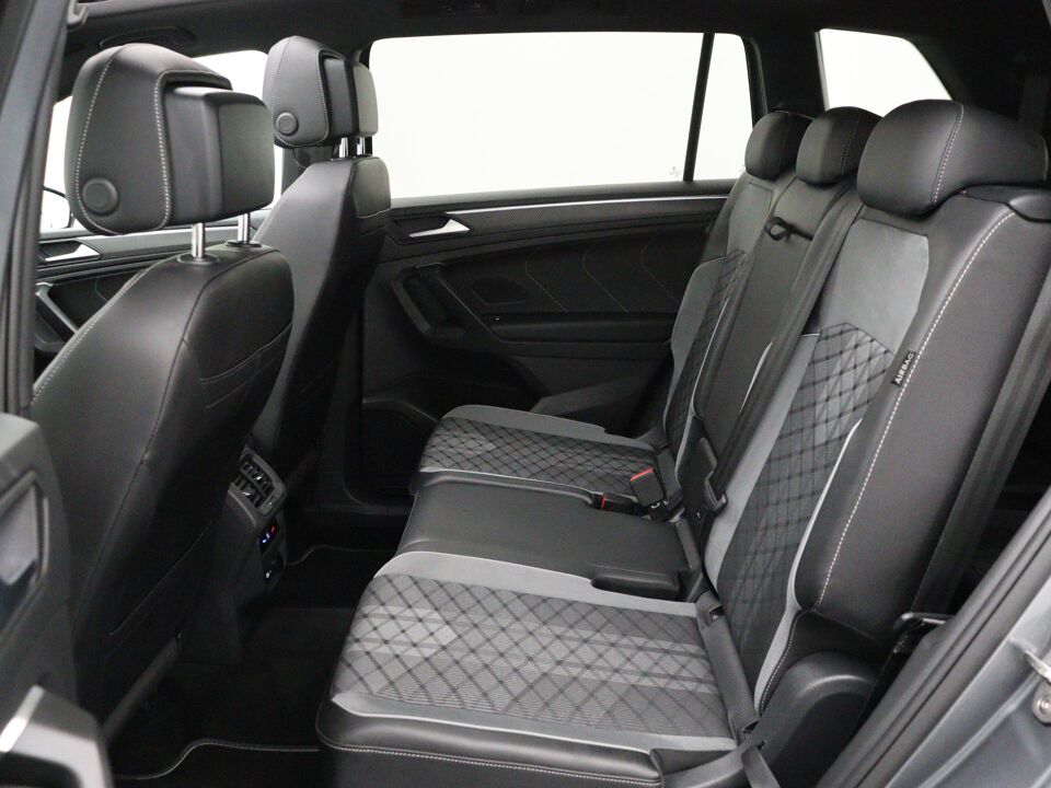 Volkswagen Tiguan Allspace 1.5 TSI R-Line Business 7 Persoons