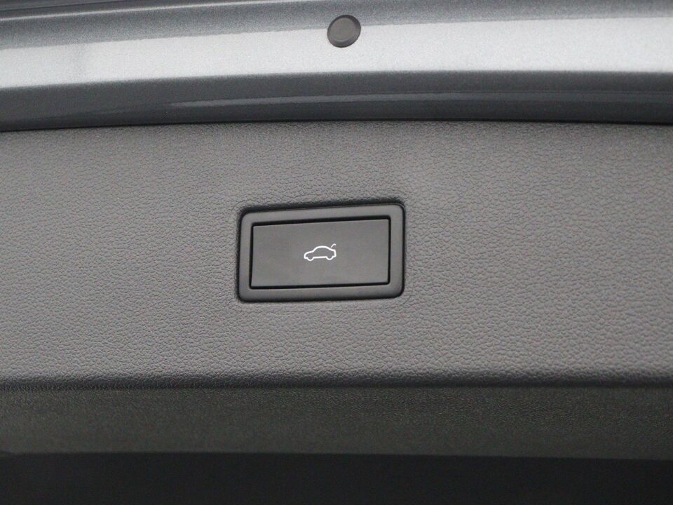 Volkswagen Tiguan Allspace 1.5 TSI R-Line Business 7 Persoons