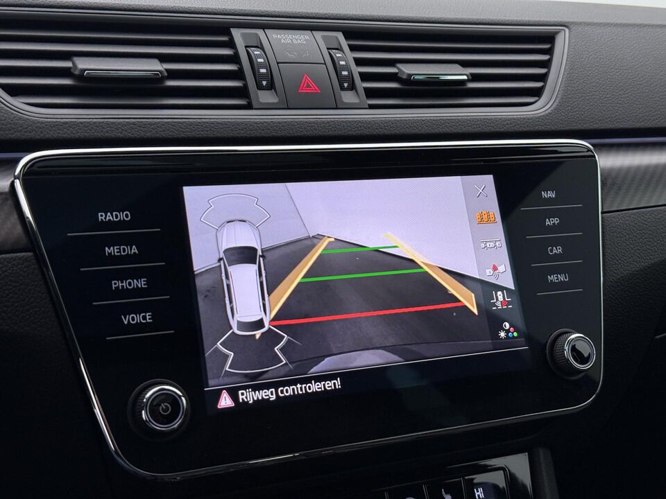 Škoda Superb Combi 1.5 TSI Sportline Business