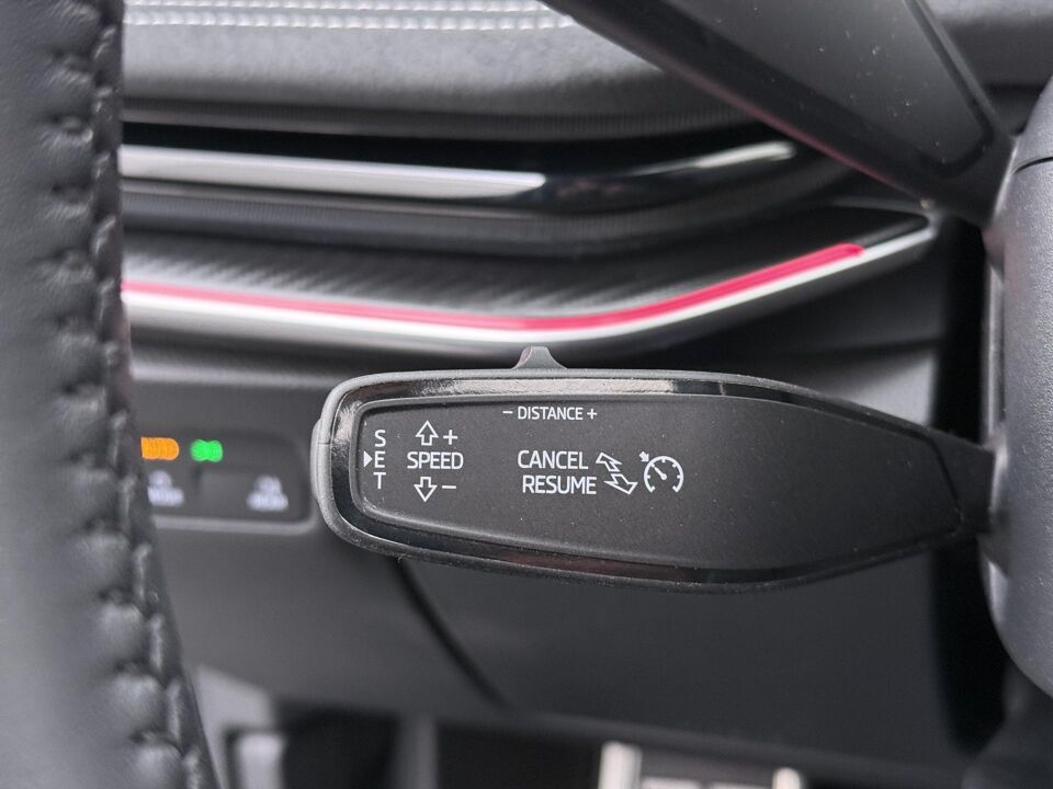 Škoda Superb combi 1.5 TSI PHEV Sportline Business