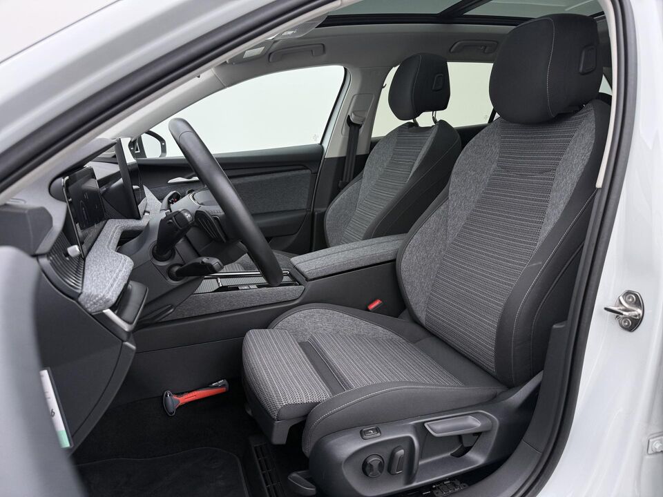 Škoda Superb Combi 1.5 TSI First Edition