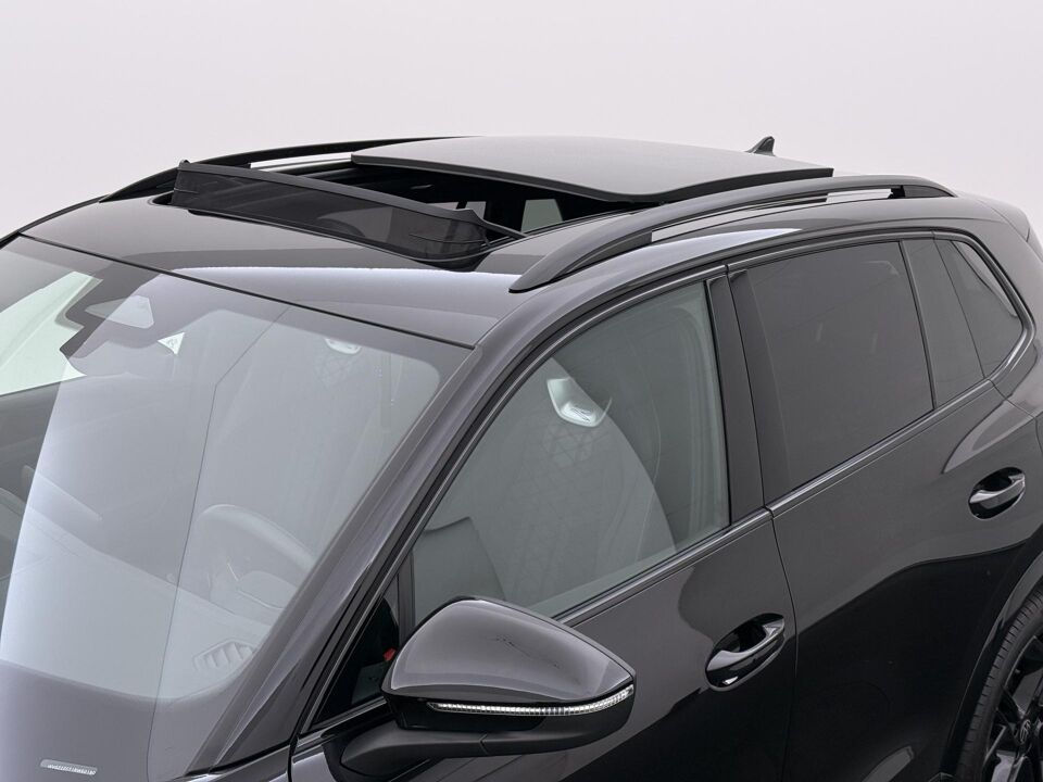 Volkswagen Tiguan 1.5 eTSI R-Line