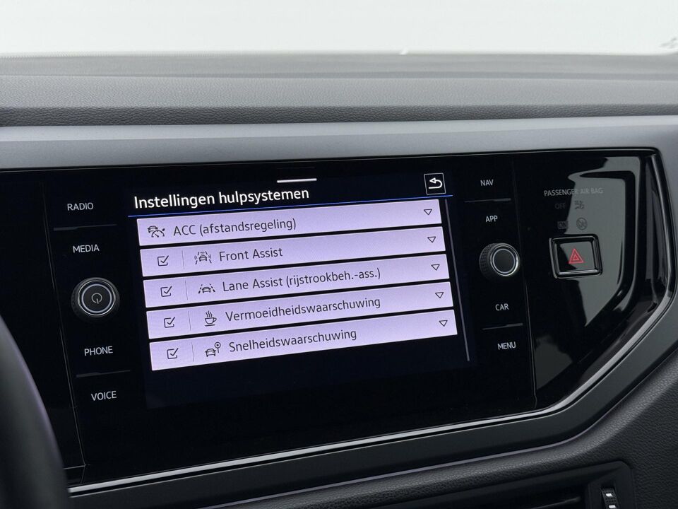 Volkswagen Taigo 1.0 TSI R-Line