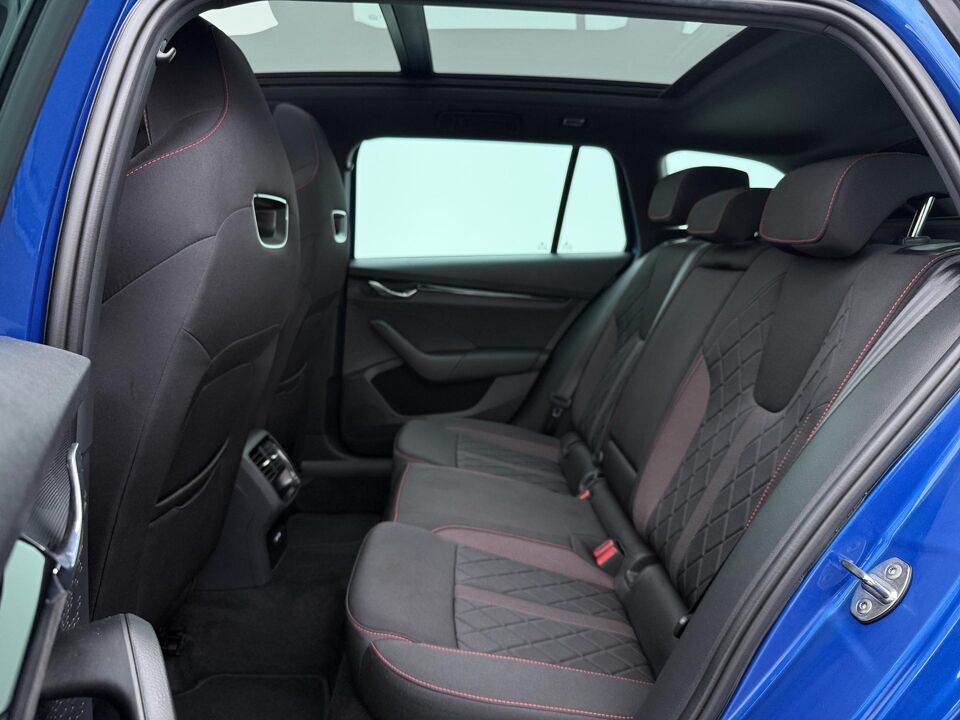 Škoda Octavia Combi 1.4 TSI RS iV PHEV Business