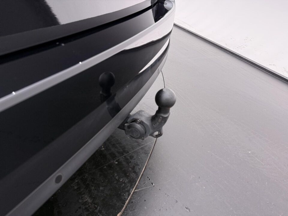 Škoda Superb combi 1.4 TSI iV Ambition