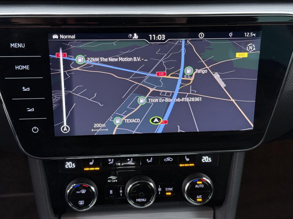 Škoda Superb combi 1.4 TSI iV Ambition