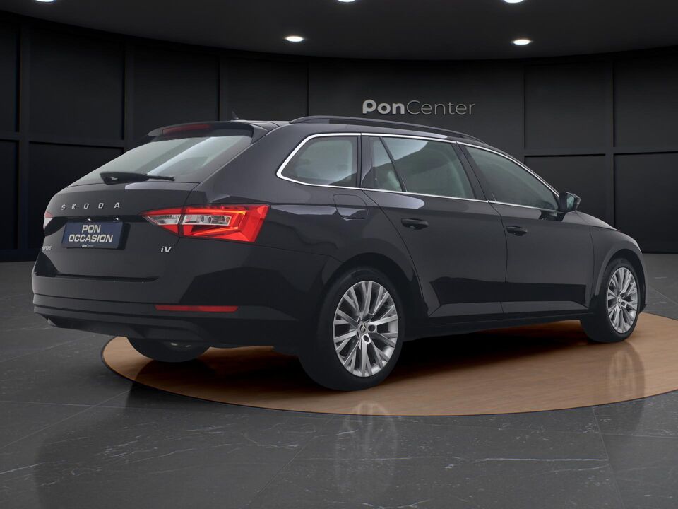 Škoda Superb Combi 1.4 TSI iV Ambition