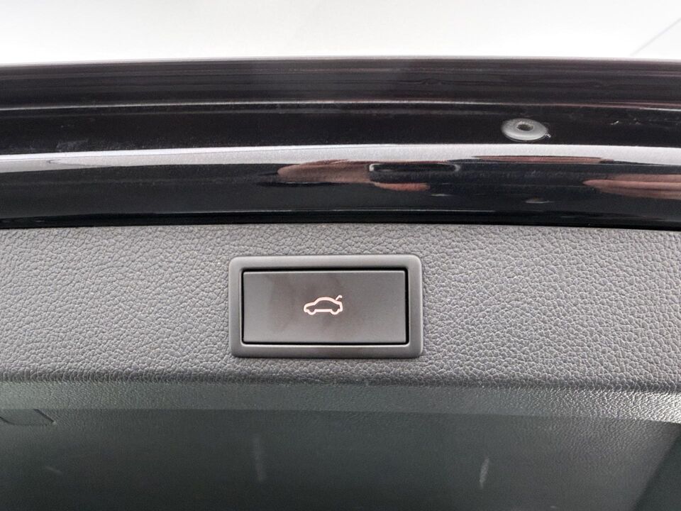 Škoda Superb Combi 1.4 TSI iV Ambition