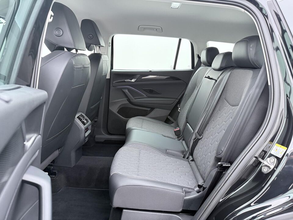 Volkswagen Tayron 1.5 eHybrid 204 PK