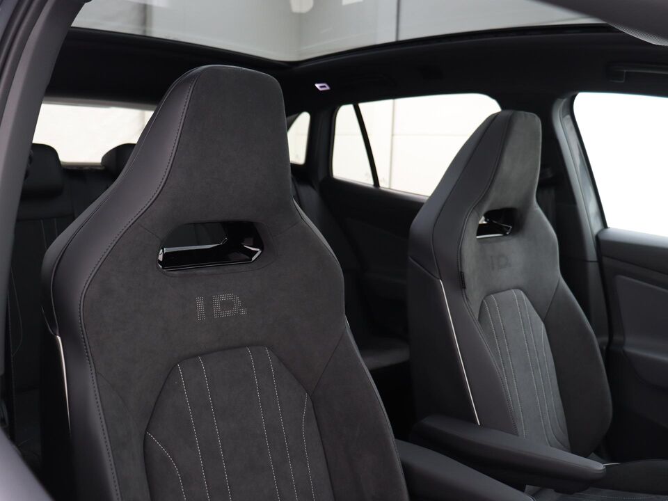 Volkswagen ID.4 Pro Limited Edition Plus 77 kWh 210 kW / 286 PK