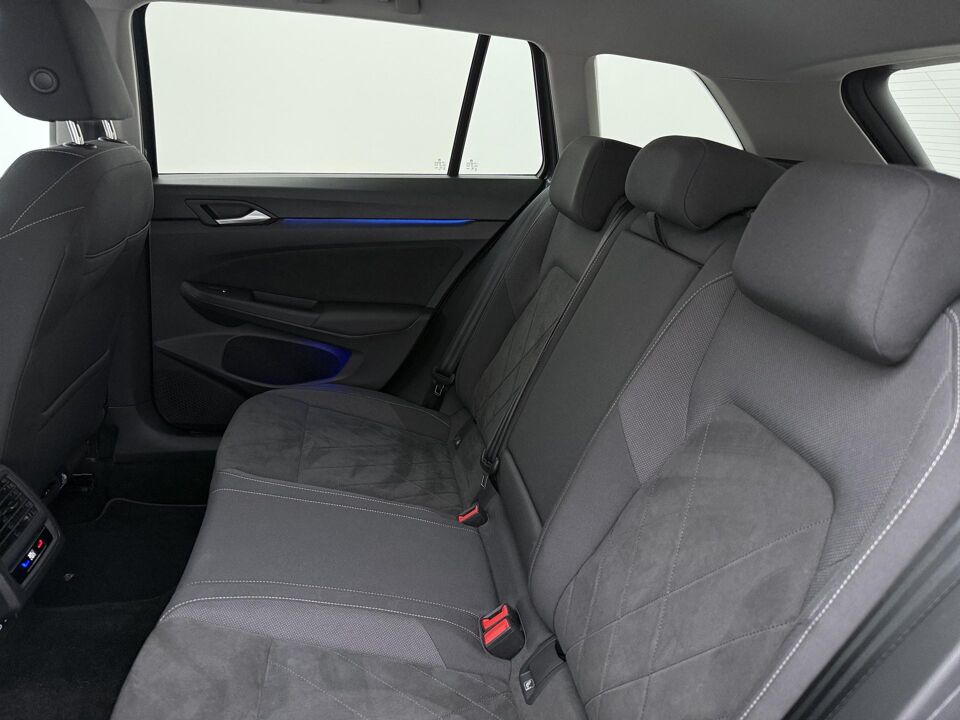 Volkswagen GOLF Variant 1.0 eTSI Life Business