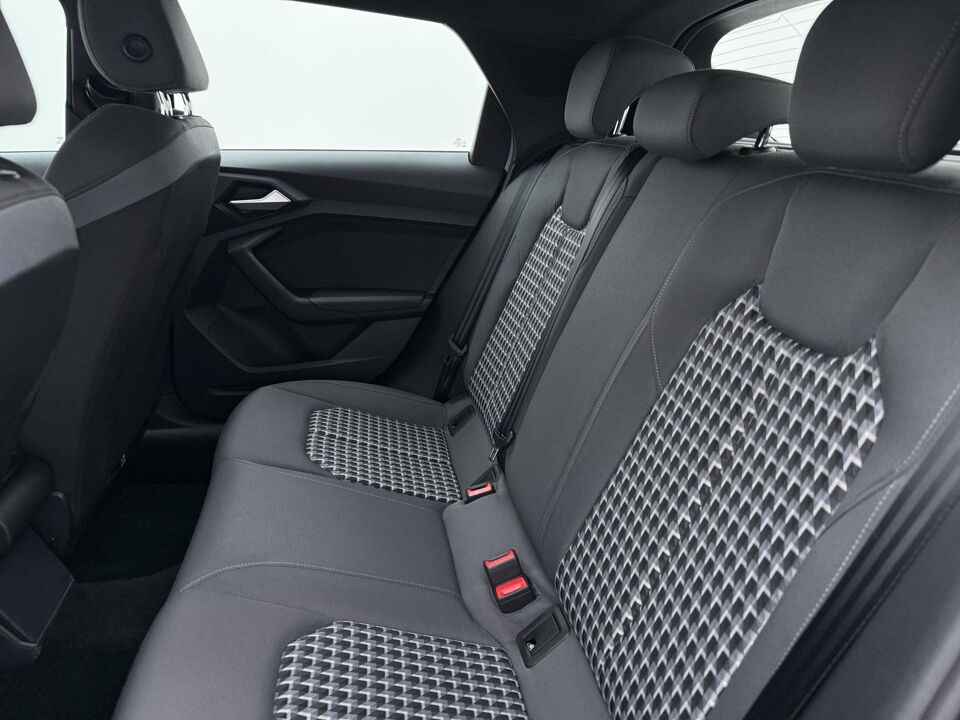 Audi A1 Citycarver 30 TFSI Advanced Edition