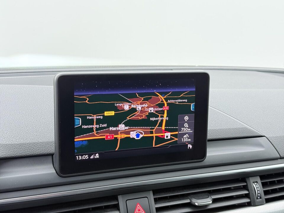 Audi A4 Avant 35 TFSI Sport S line Black Edition