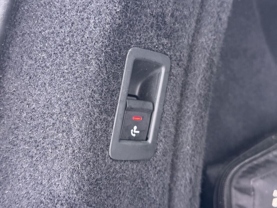 Audi A4 Avant 35 TFSI Sport S line Black Edition