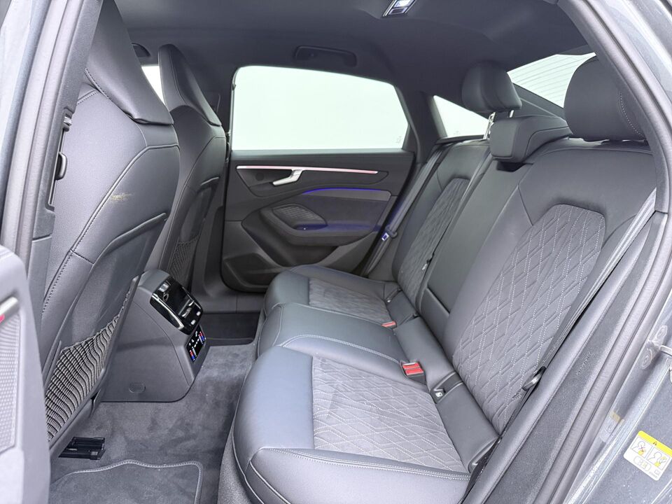 Audi A6 Limousine e-hybrid quattro S-line