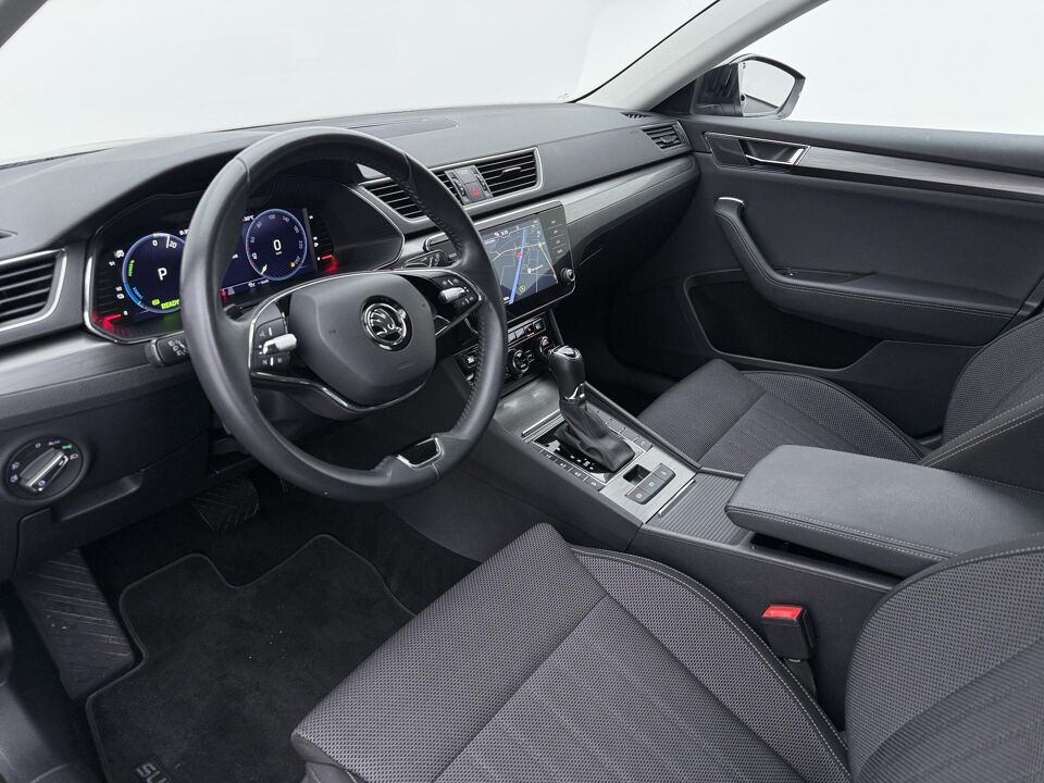 Škoda Superb Combi 1.4 TSI iV Business Edition