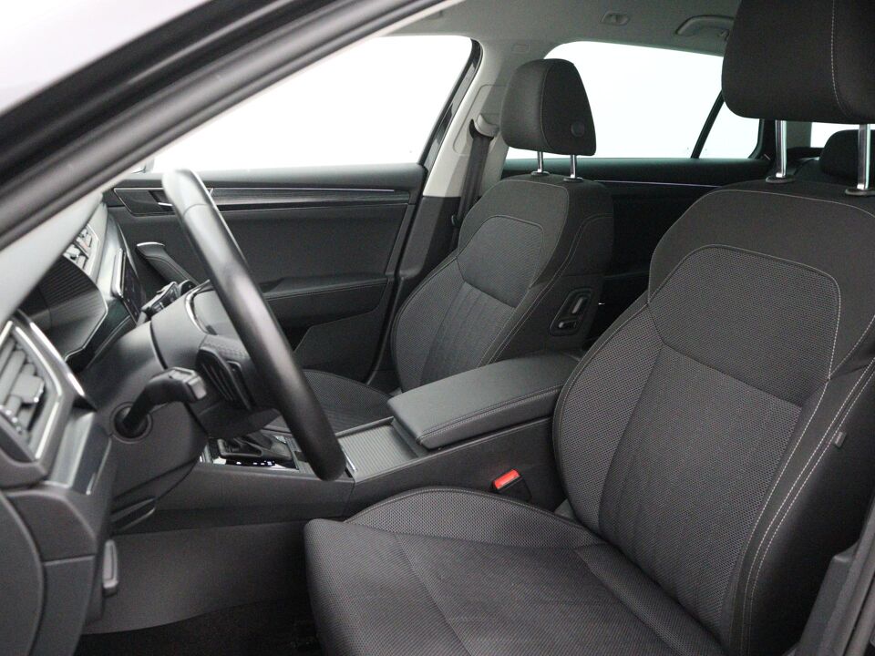 Škoda Superb Combi 1.4 TSI iV Business Edition Plus