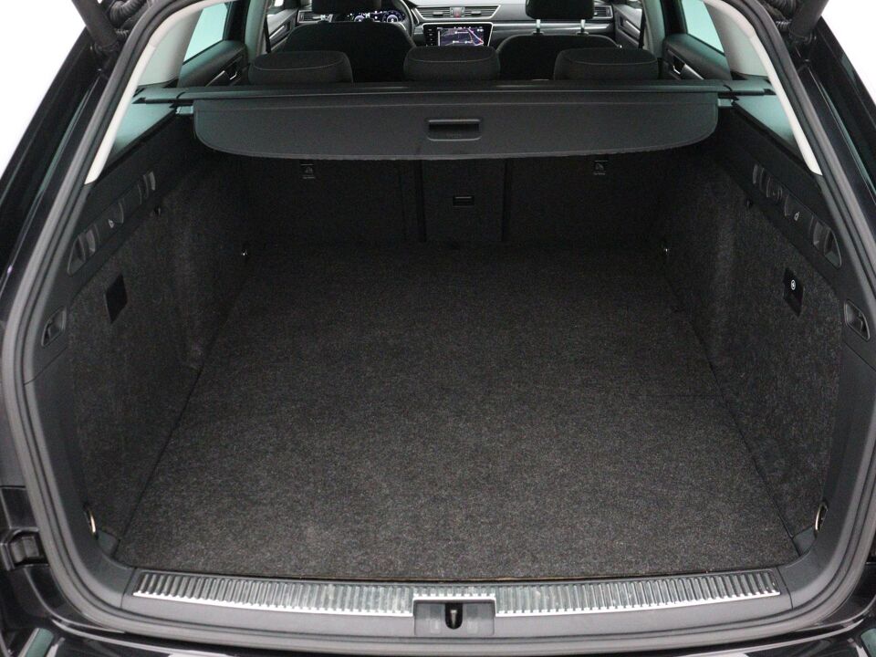 Škoda Superb Combi 1.4 TSI iV Business Edition Plus