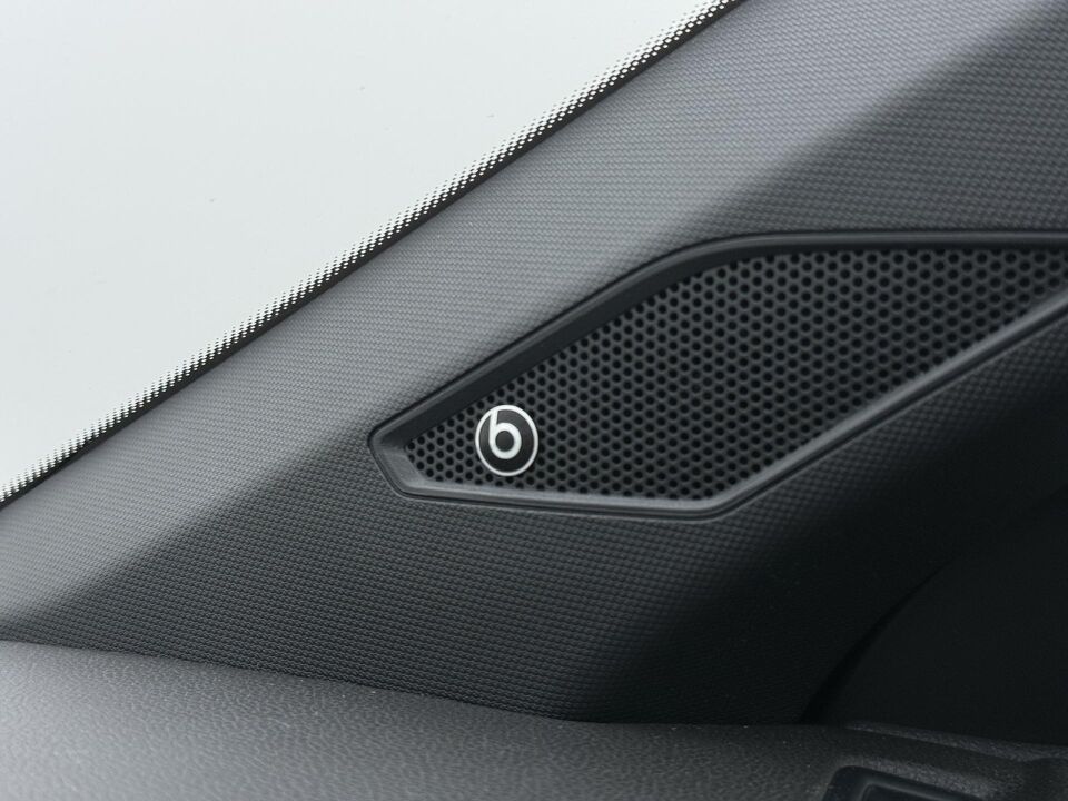 Volkswagen Taigo 1.0 TSI R-Line