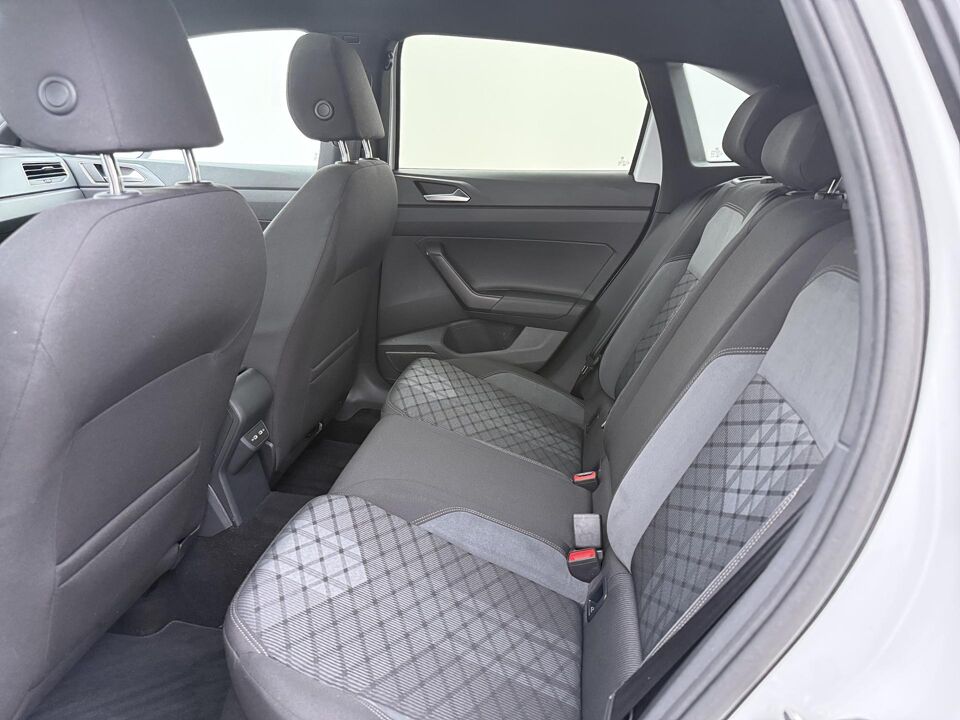 Volkswagen Taigo 1.0 TSI R-Line