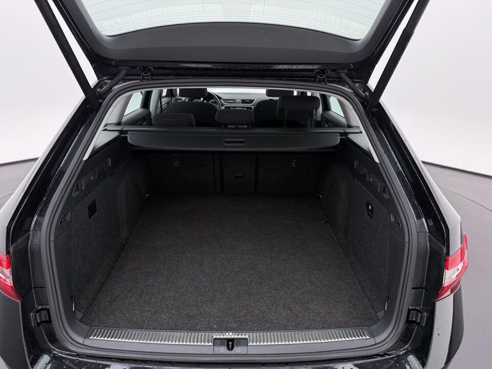 Škoda Superb Combi 1.4 TSI iV Ambition