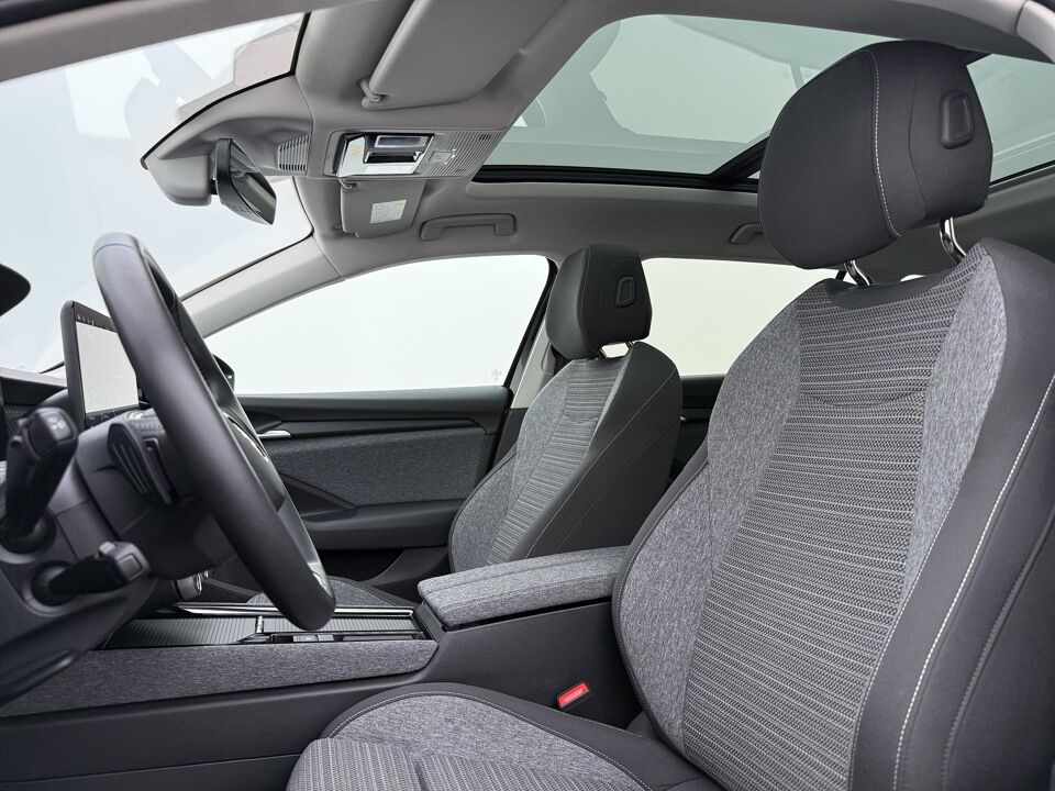 Škoda Superb Combi 1.5 TSI First Edition