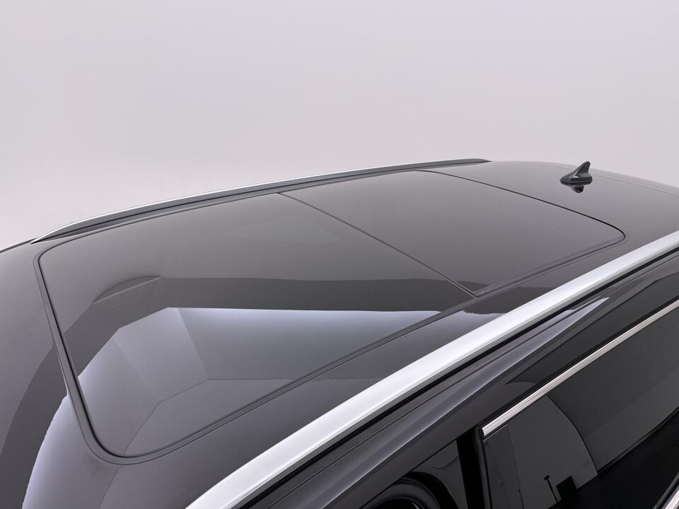 Škoda Superb Combi 1.5 TSI First Edition