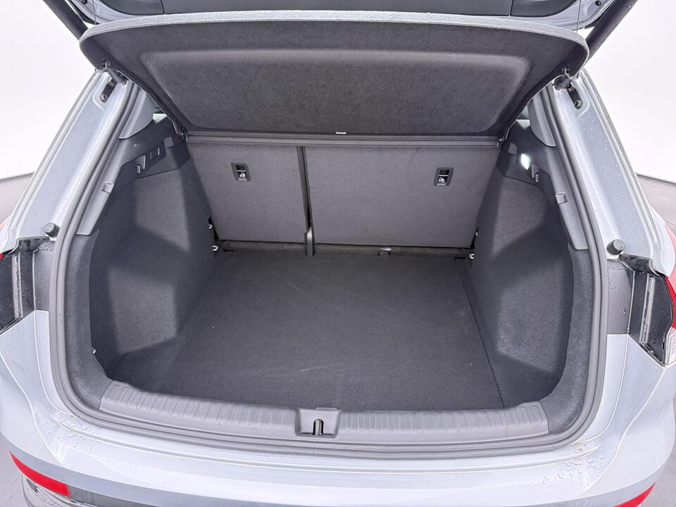 Audi Q4 e-tron Advanced edition 45 quattro 82 kWh 210 kW / 286 PK