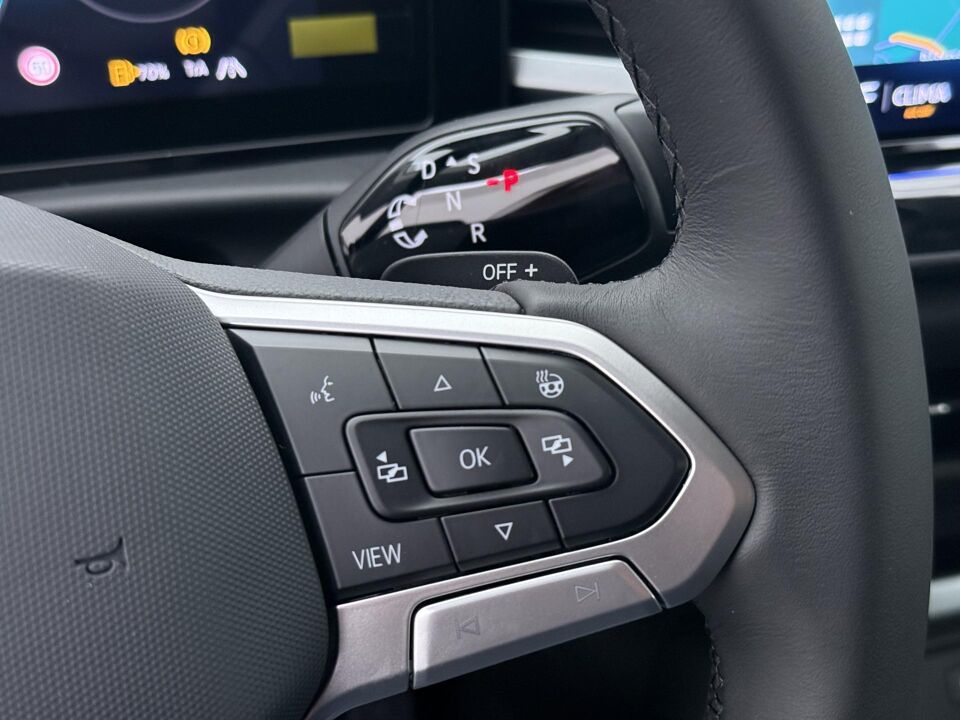 Volkswagen T-Roc Style First Edition 1.5 eTSI 85 kW / 116 PK