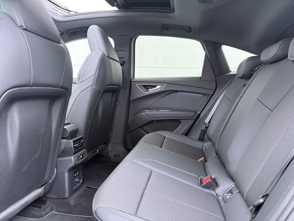 Audi Q4 Sportback e-tron 45 Quattro S-Line 82 kWh