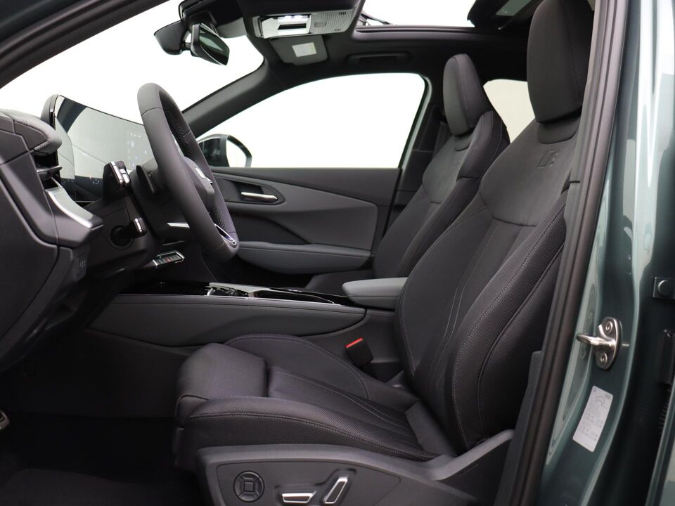 Audi Q3 S edition 1.5 e-hybrid 200 kW / 272 PK