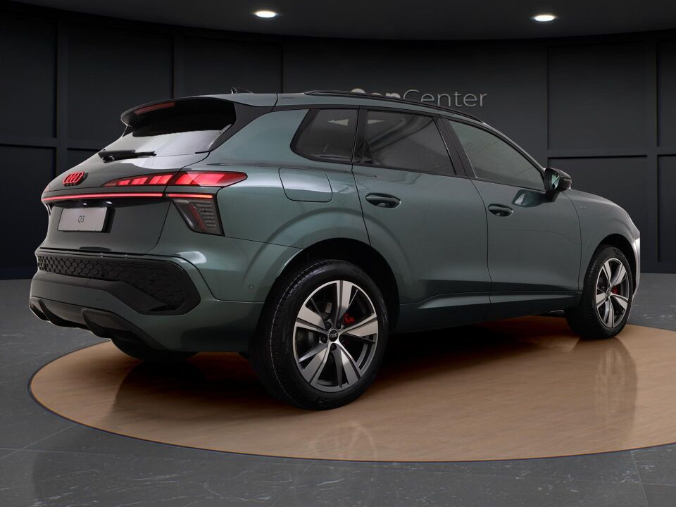 Audi Q3 S edition 1.5 e-hybrid 200 kW / 272 PK