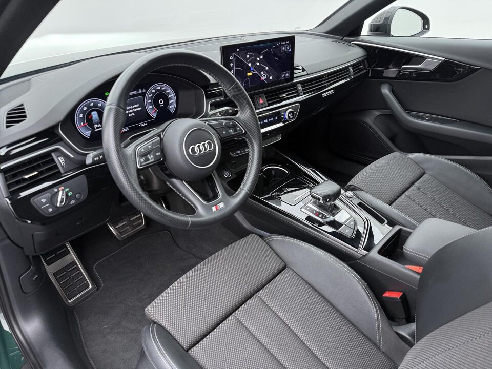 Audi A4 Avant 40 TFSI quattro S-line