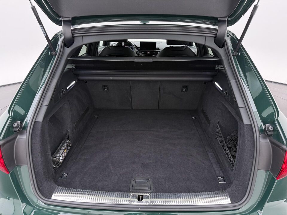 Audi A4 Avant 40 TFSI quattro S-line