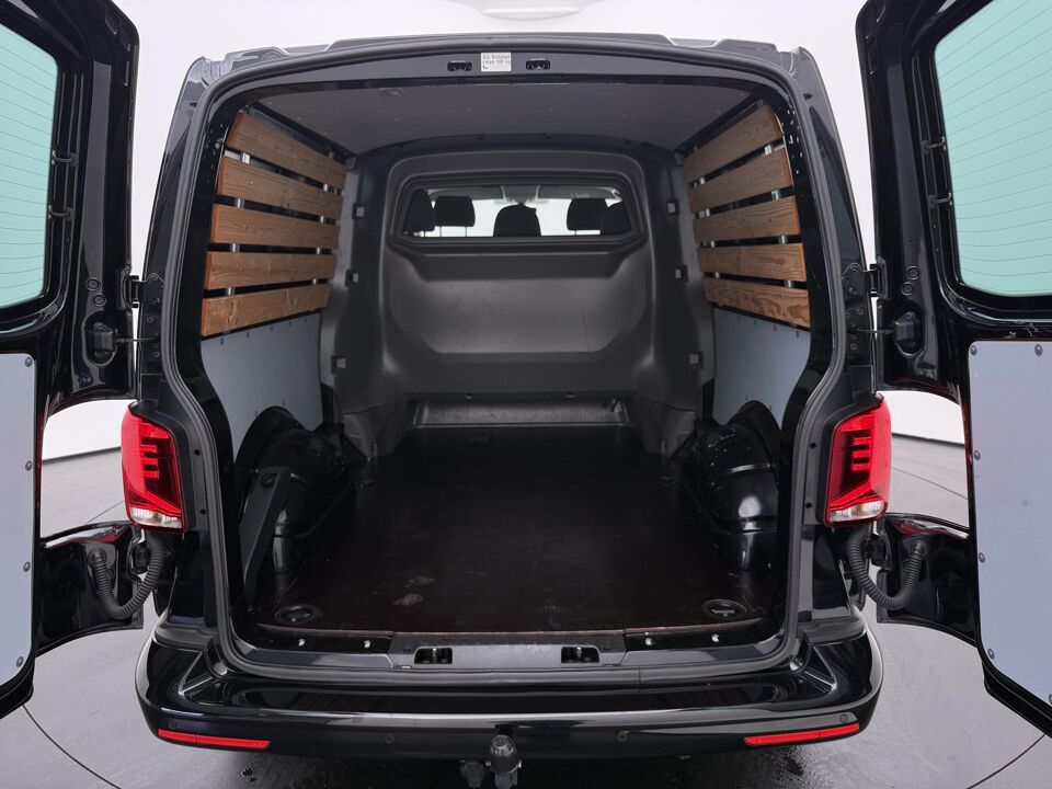 VW-Bedrijfswagens Transporter 2.0 TDI 204 PK DSG L2H1 30 DC Bulli