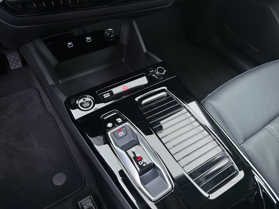 Audi Q6 e-tron 100 kWh 306 PK