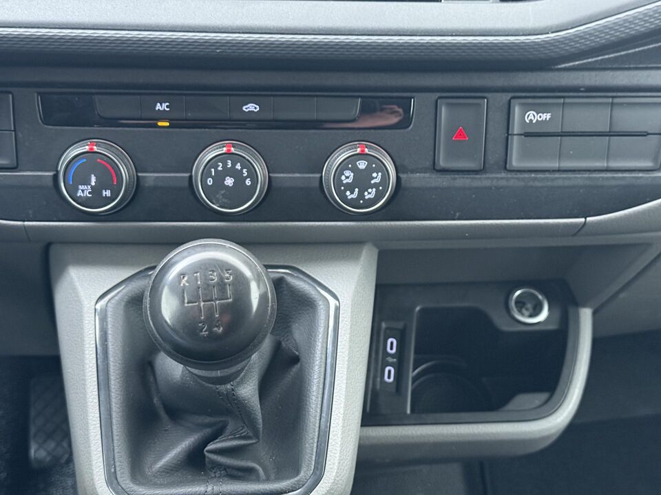VW-Bedrijfswagens Transporter 2.0 TDI L2H1 28 Economy Business