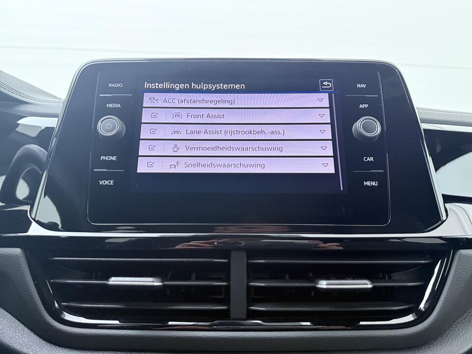 Volkswagen T-Roc 1.5 TSI R-Line