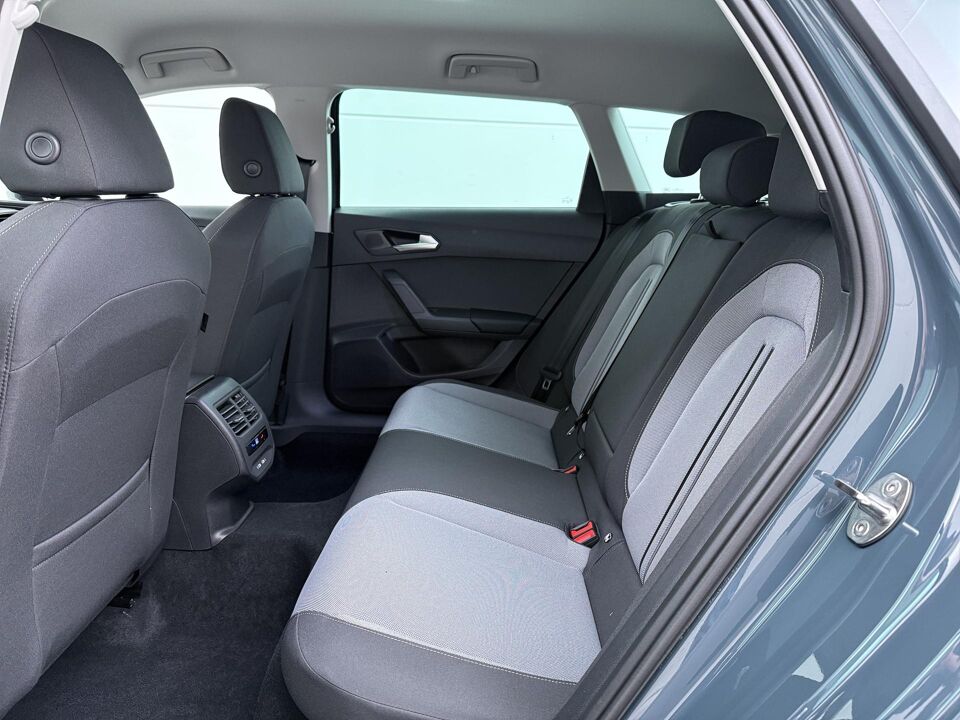 SEAT Leon Sportstourer Style Business Intense 1.5 TSI 150 kW / 204 PK