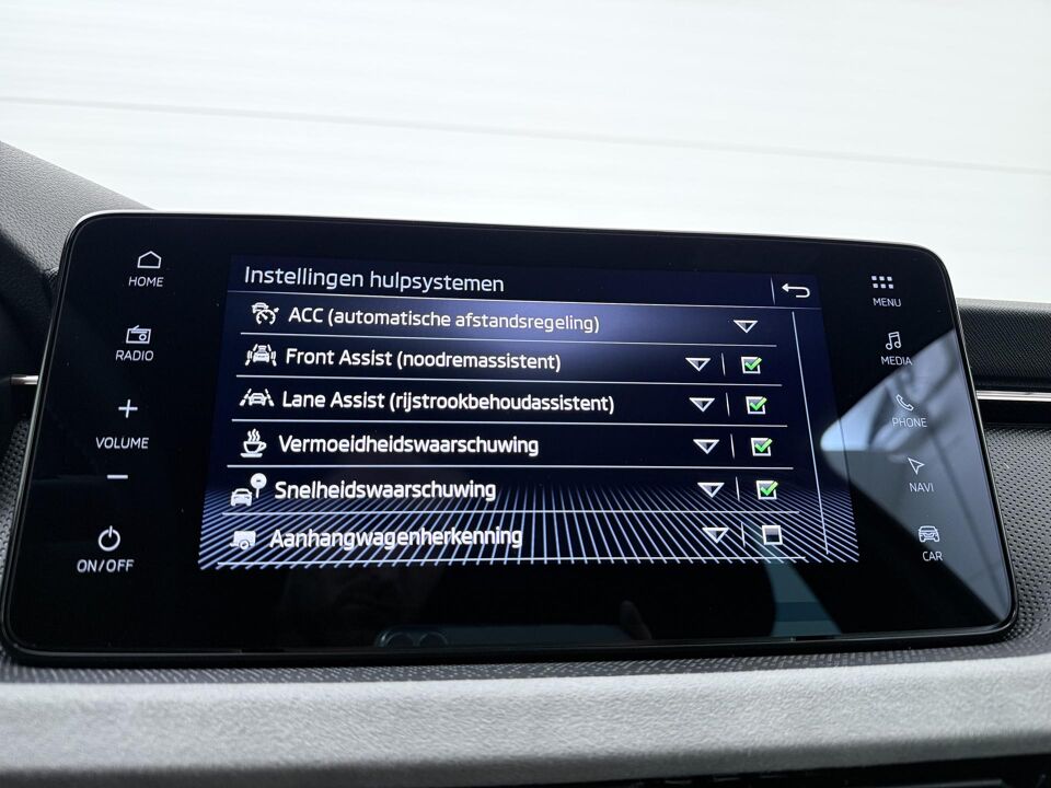 Škoda Kamiq Business Edition 1.0 TSI 85 kW / 115 PK