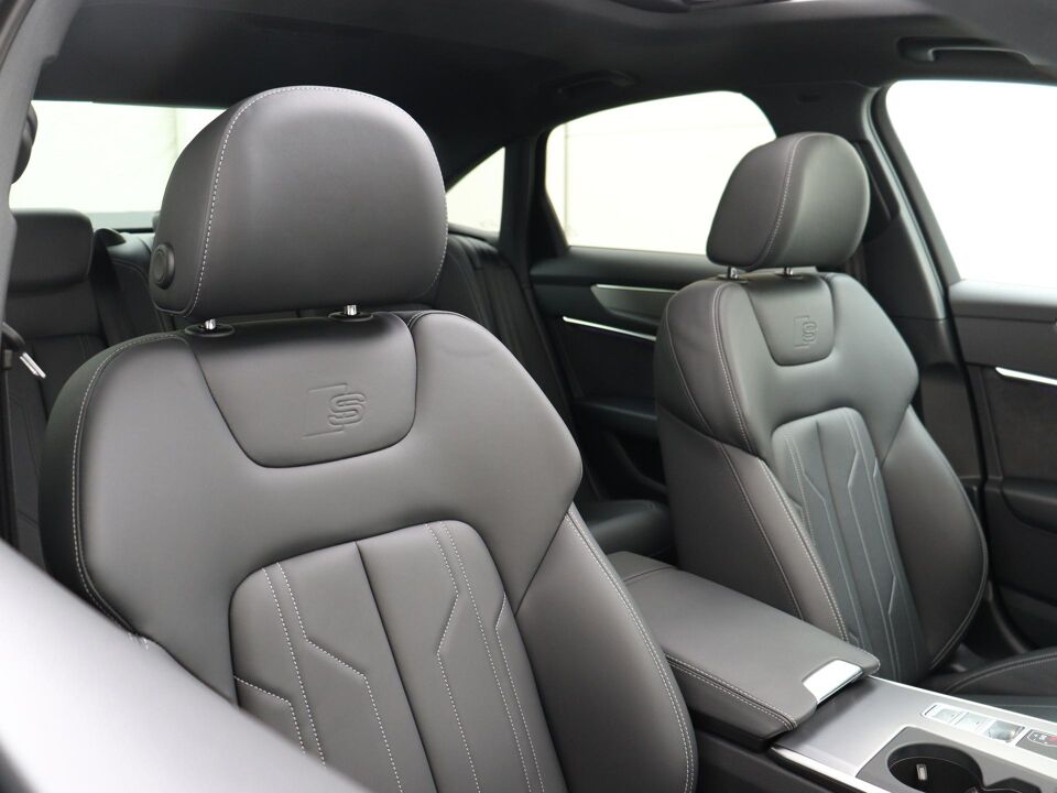 Audi A6 Limousine 50 TFSI e 299 PK Quattro