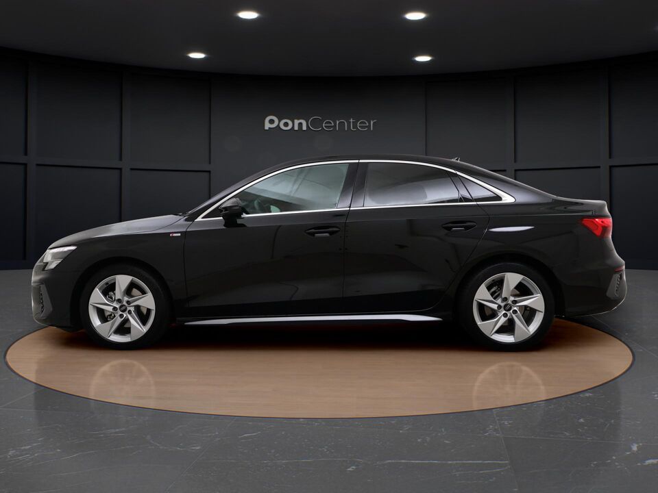 Audi A3 Limousine 30 TFSI S-Line