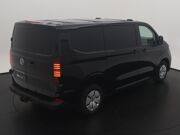 VW-Bedrijfswagens E-Transporter Life L1 160 kW / 218 pk