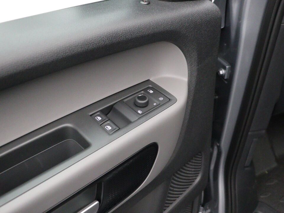 VW-Bedrijfswagens ID. Buzz Cargo Economy Business 210 kW / 286 pk